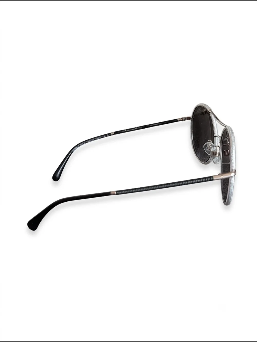 Chanel Silvertone Metal Frame Sunglasses with Mirror Tint Aviator Sunglasses
